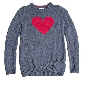 Tahari Girls Gray Sweater with Red Heart Size Medium 7/8